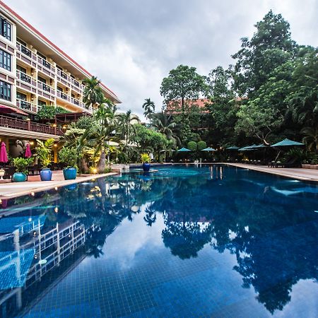 Prince Angkor Hotel & Spa Siem Reap Exteriör bild