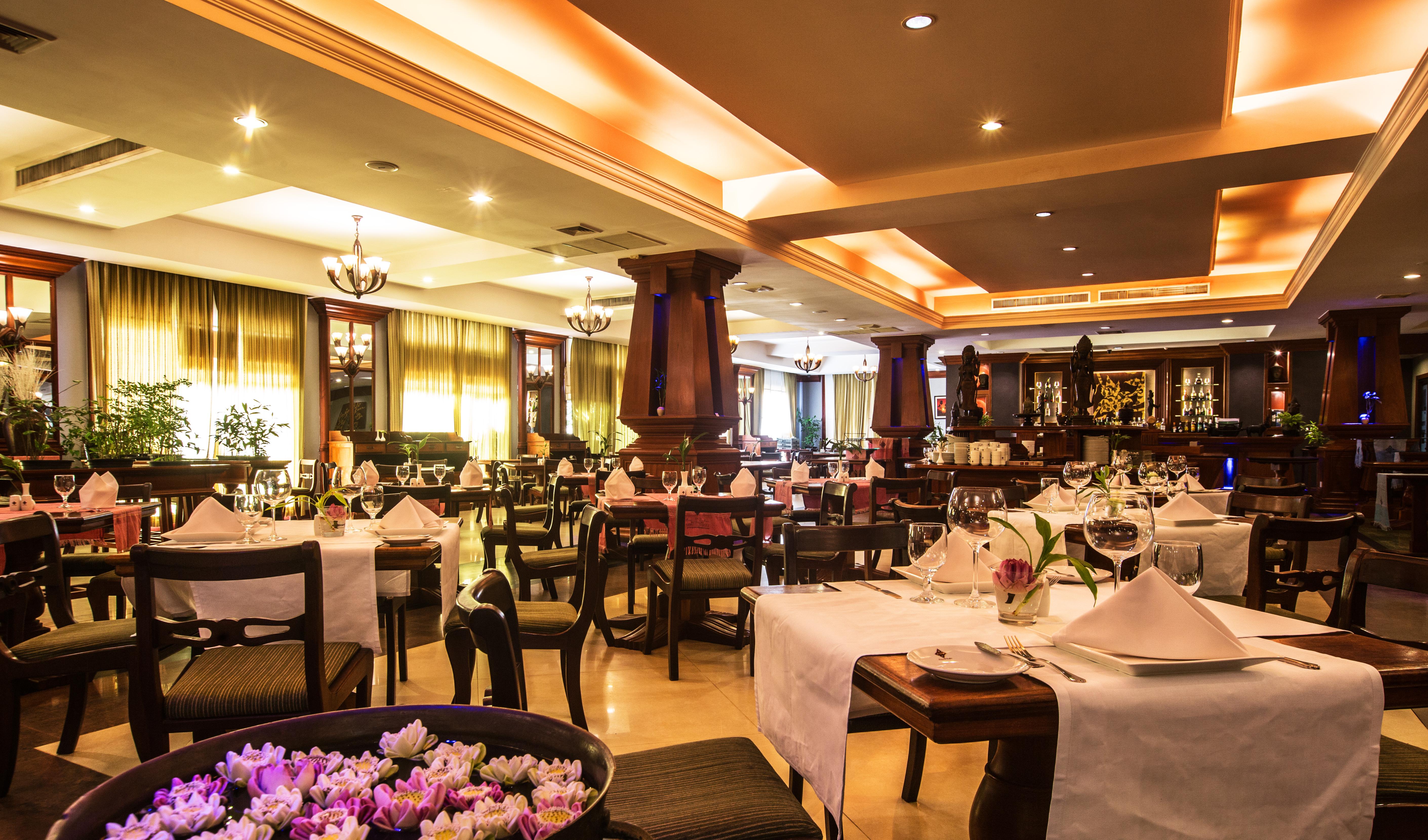 Prince Angkor Hotel & Spa Siem Reap Exteriör bild