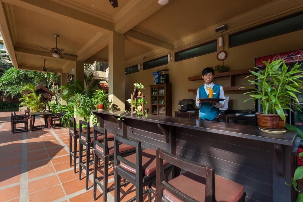 Prince Angkor Hotel & Spa Siem Reap Exteriör bild