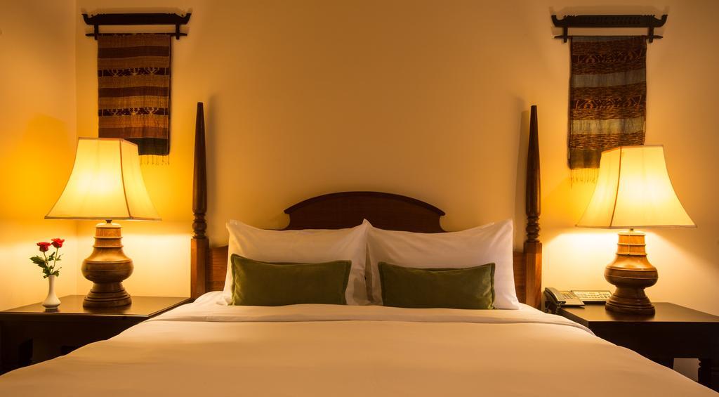 Prince Angkor Hotel & Spa Siem Reap Exteriör bild