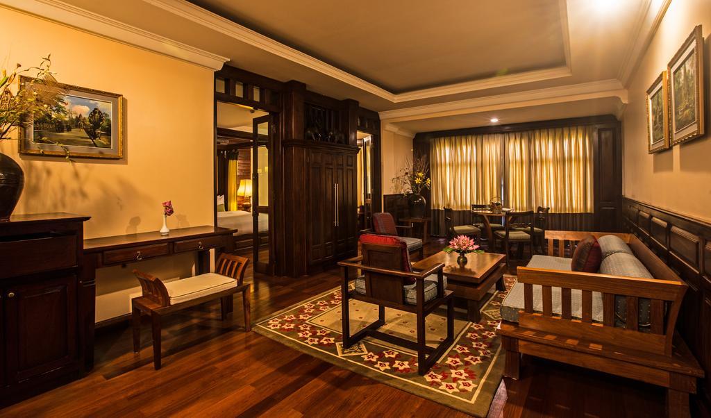 Prince Angkor Hotel & Spa Siem Reap Exteriör bild